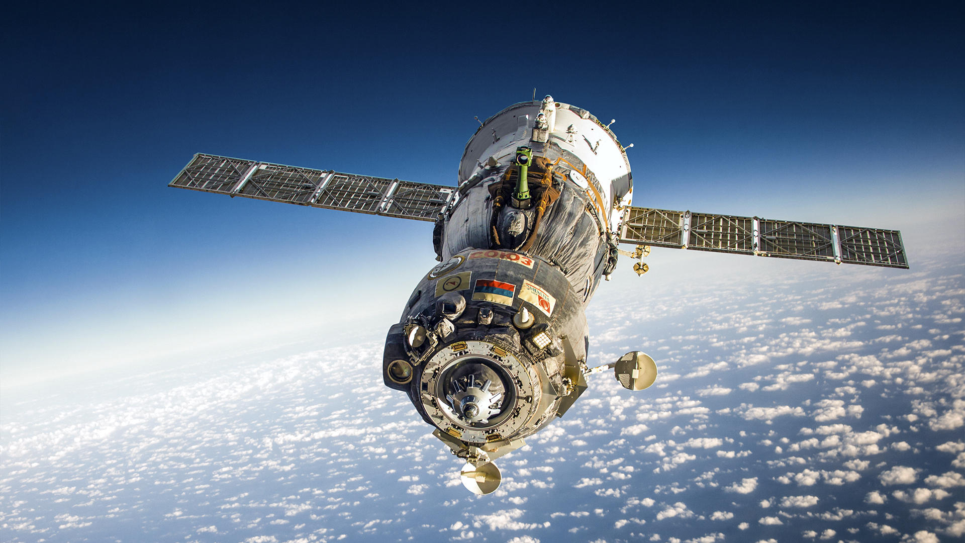 Métrologie 3D optimisée pour les vaisseaux uniques et les satellites produits en série