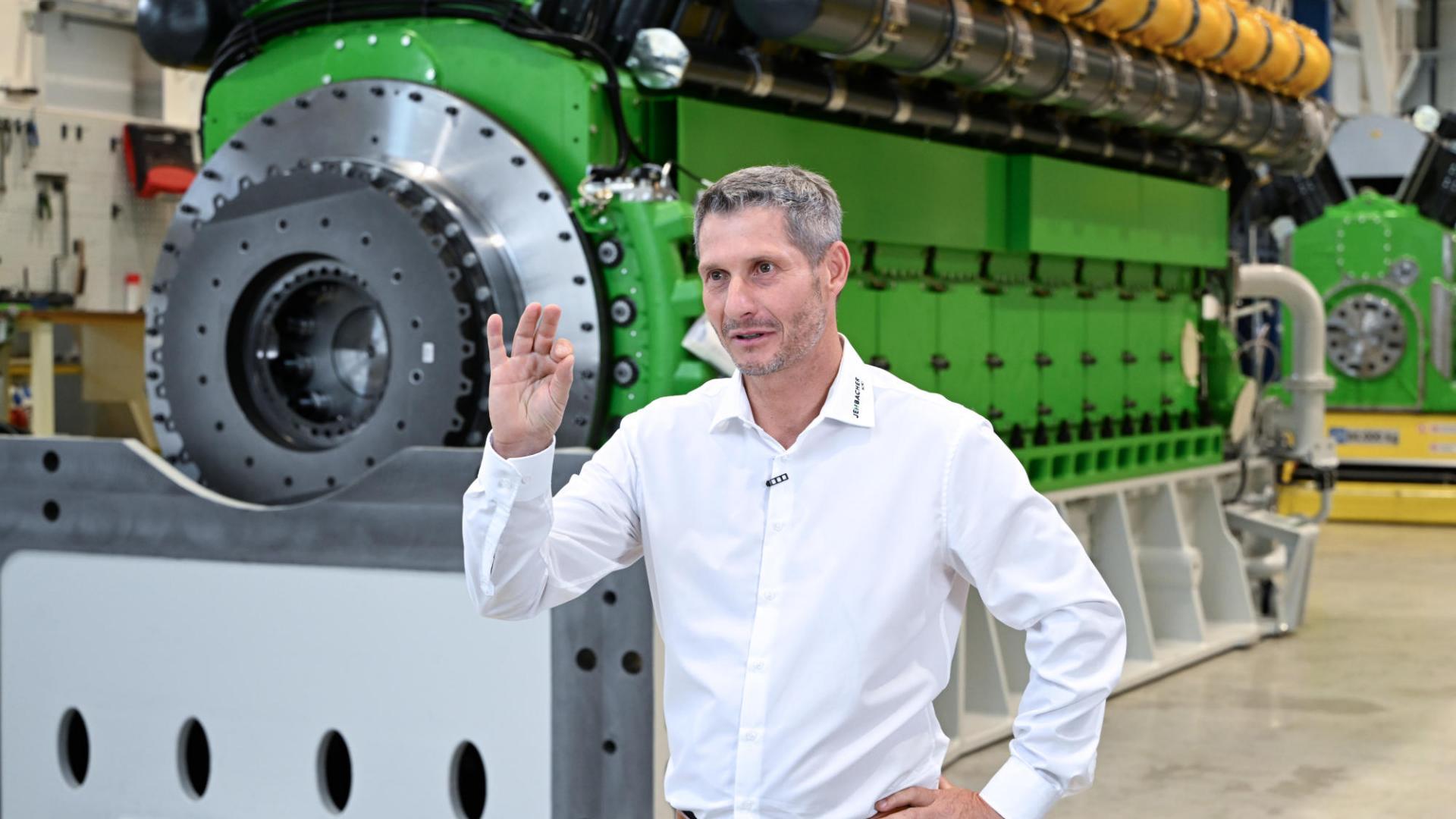 Le groupe INNIO analyse la composition chimique des particules de saleté résiduelles à l'aide d'une solution ZEISS.