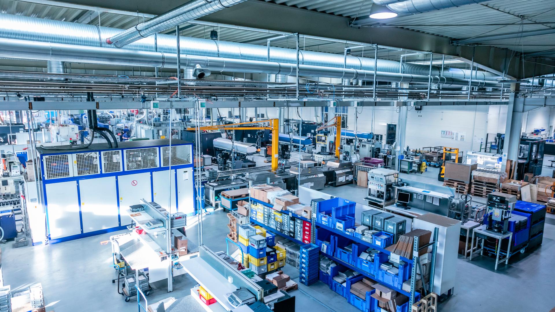 ZEISS est toujours là en tant que partenaire, avec des conseils sur les équipements neufs et remis à neuf
