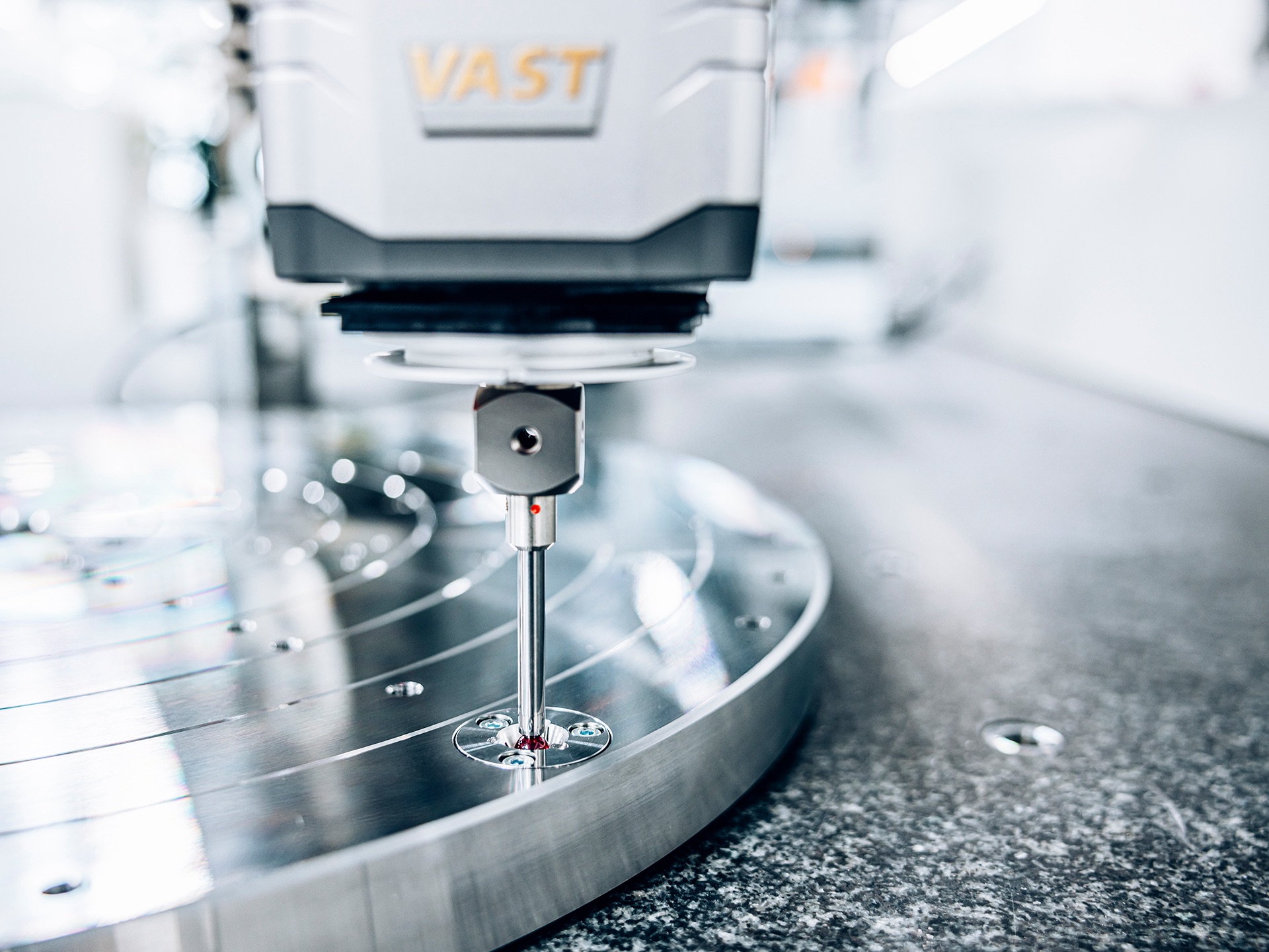 Définition de l'axe du plateau tournant par ZEISS VAST Rotary Table Axis (ZVRA)