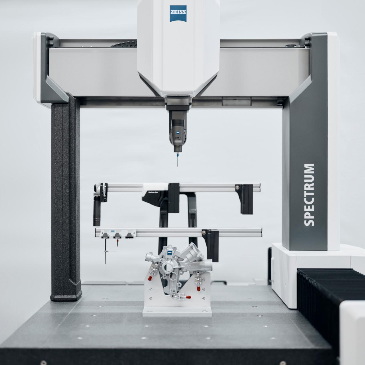 Palpage tactile et sans contact