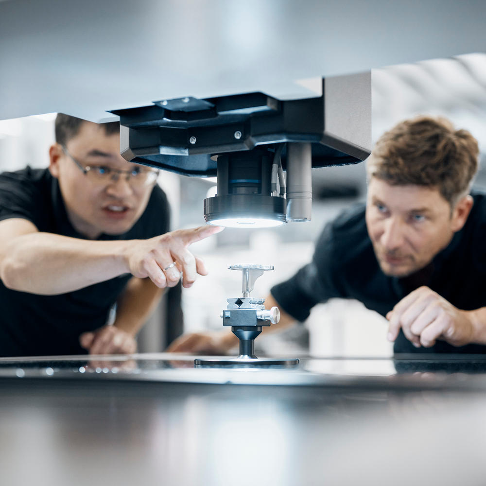 Inspection et mesure des surfaces sur une seule machine