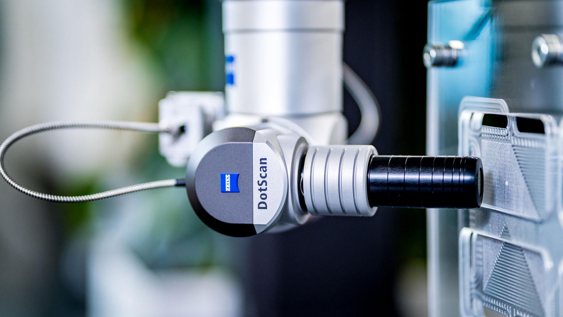 ZEISS DotScan : Capteur sans contact pour la capture de surfaces de forme libre