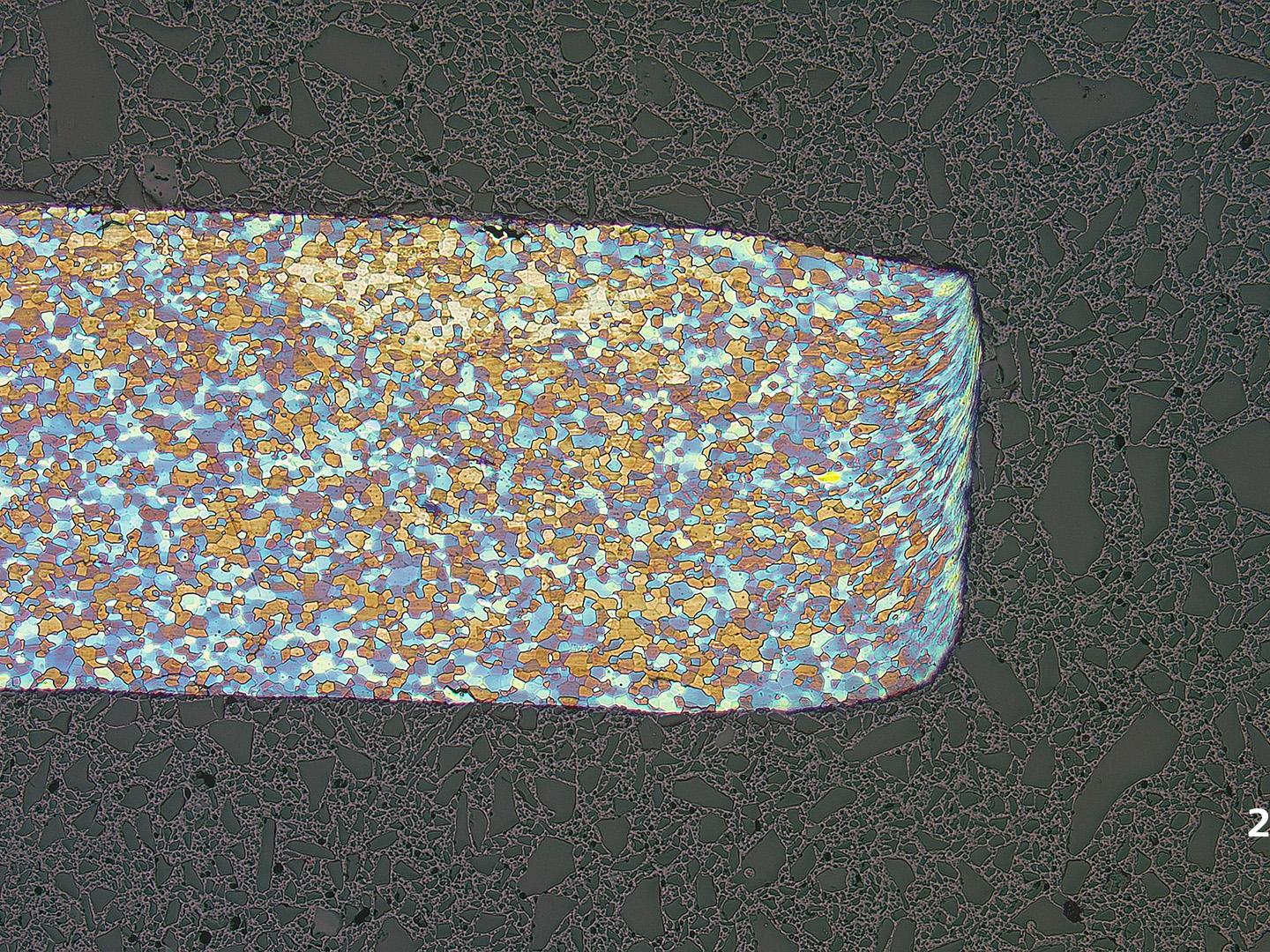 Préparation des échantillons, couleur acier gravé, intégré dans la résine