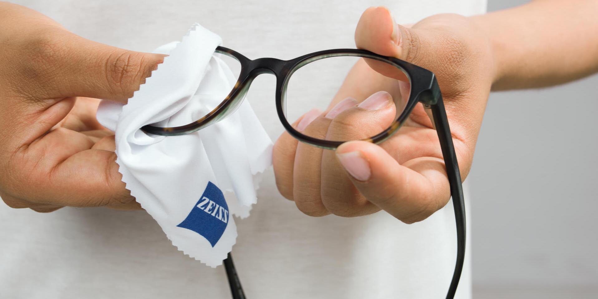 Nettoyant pour verres de lunettes - technologie de microfibre de