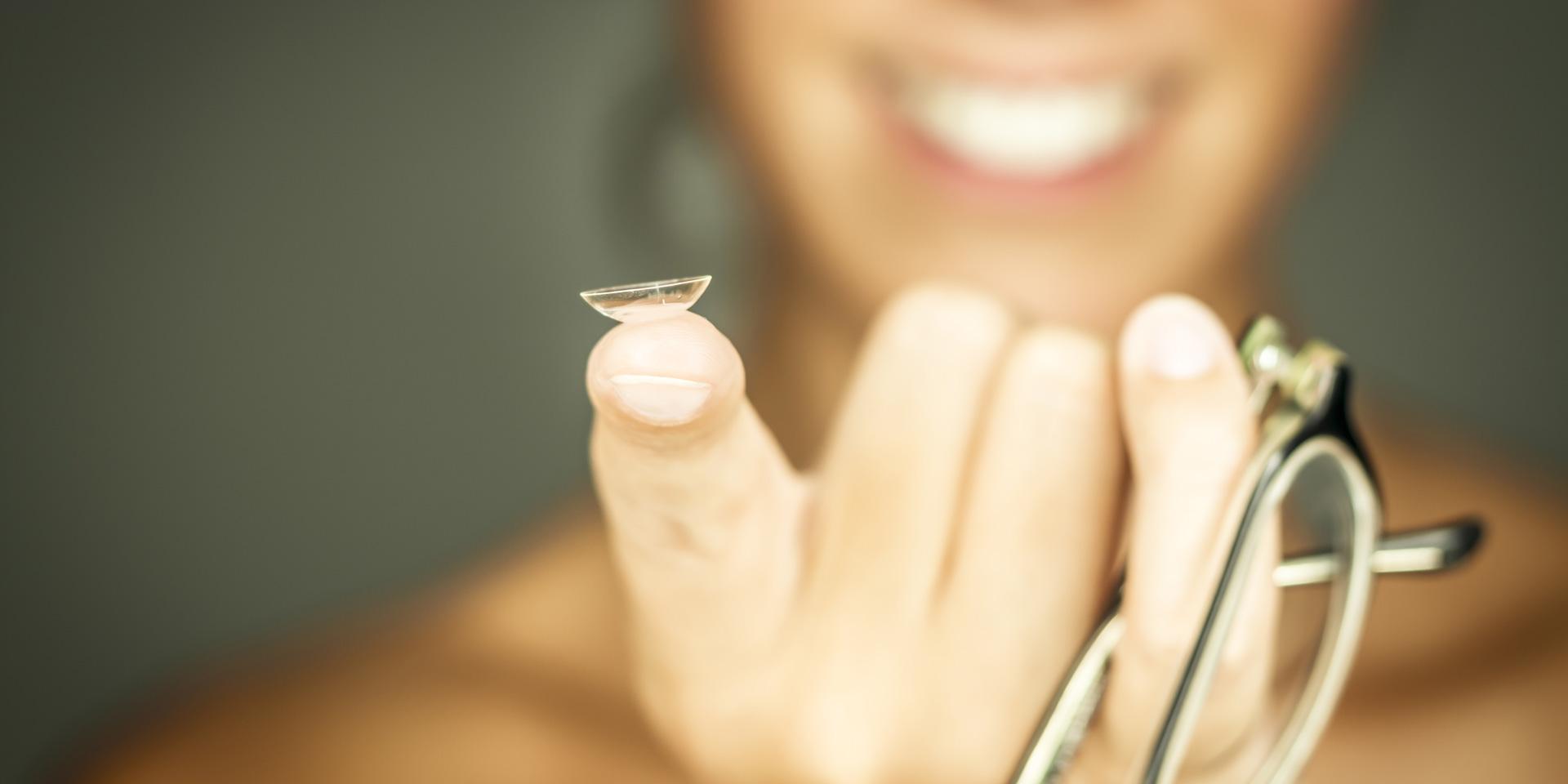 Lentilles de contact ou lunettes ?