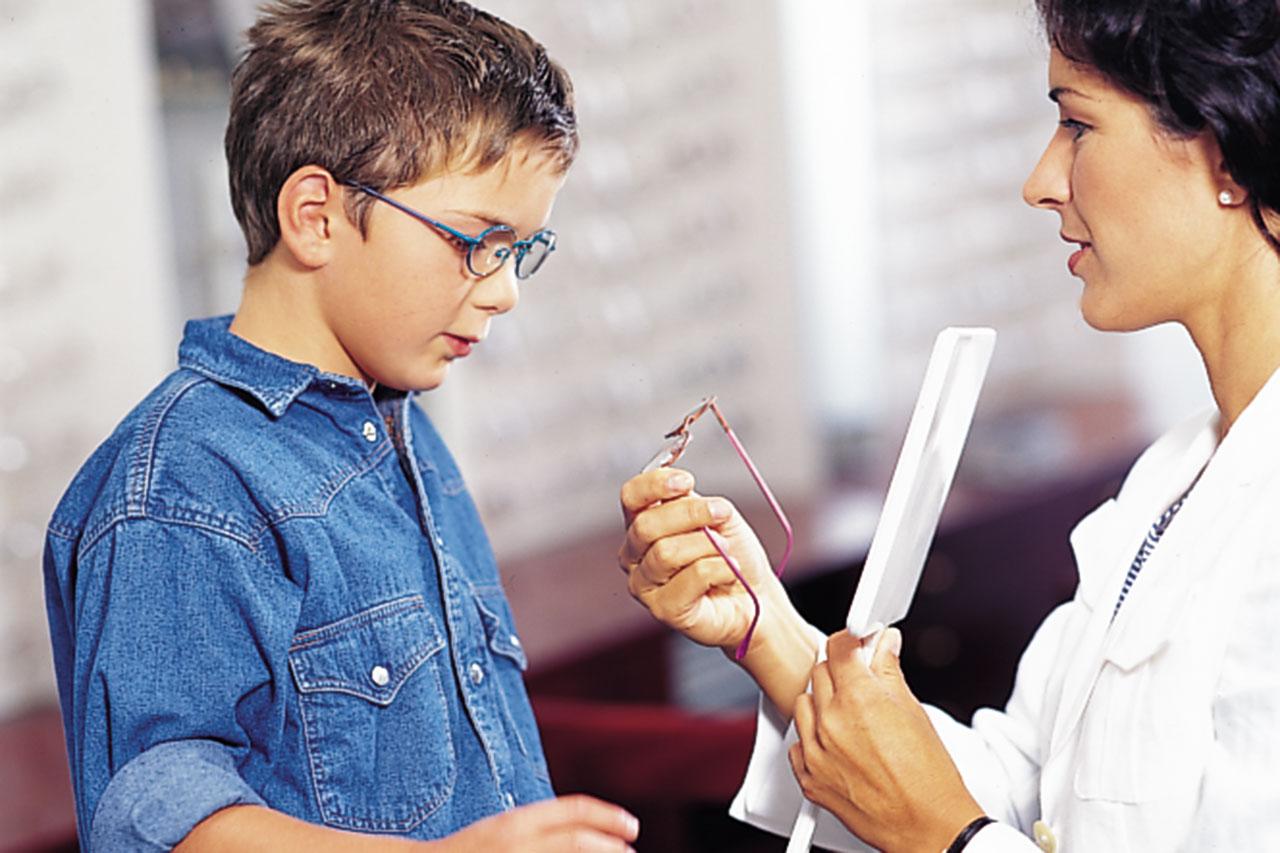 Les lunettes pour enfants: une véritable protection